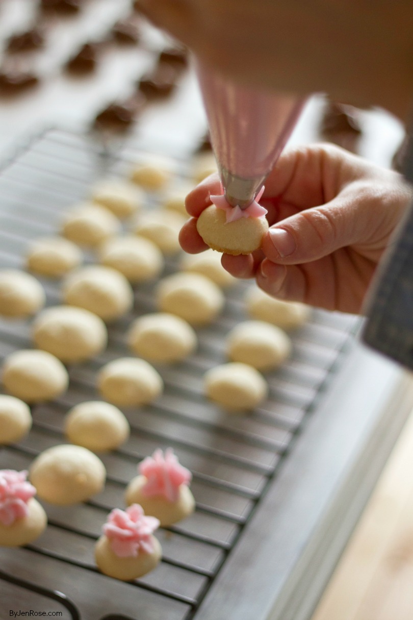 Peppermint Meltaway Cookies Recipe featured by Utah lifestyle blog, By Jen Rose