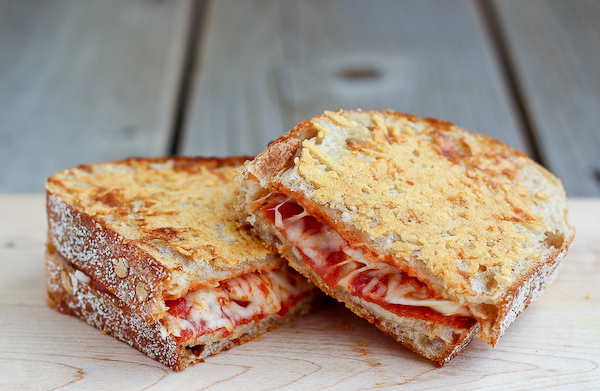 parmesan-crusted-pepperoni-pizza-grilled-cheese-600-1-of-2