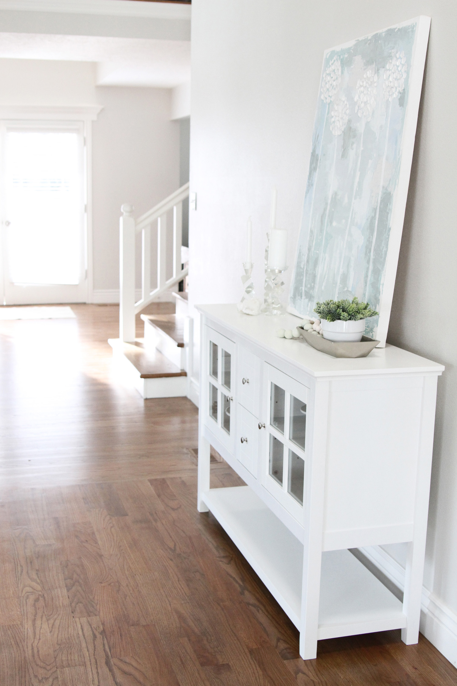 White Entryway Table by Utah lifestyle blogger By Jen Rose