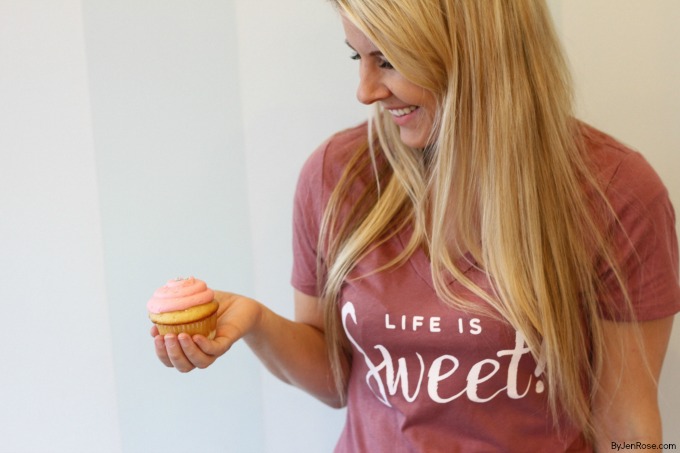 comfy-cents-of-style-tee