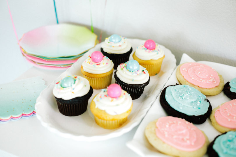 Gender Reveal Cupcakes with Gumball Toppers - Gender Reveal Party Ideas by Utah mom blogger By Jen Rose