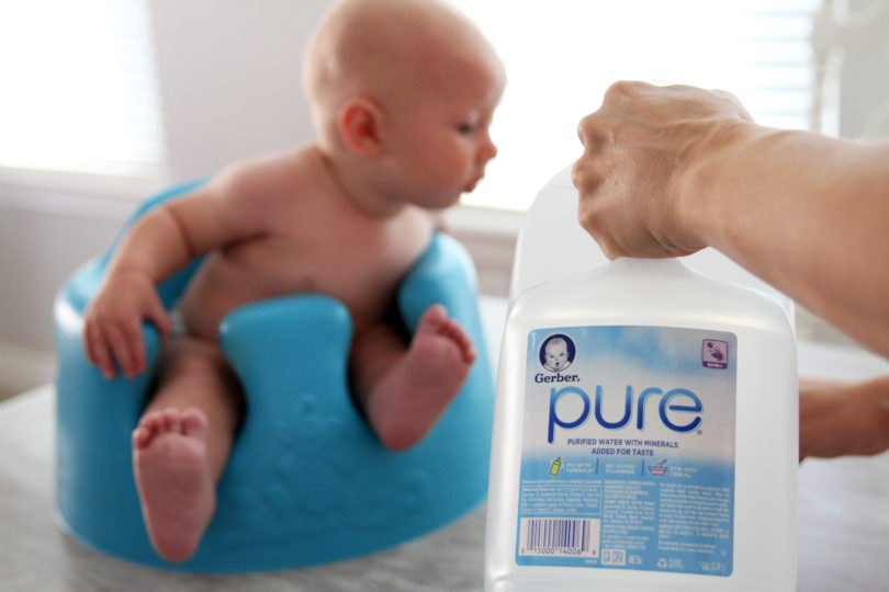 Awesome Tips For Feeding Solids To Baby by Utah mom blogger By Jen Rose