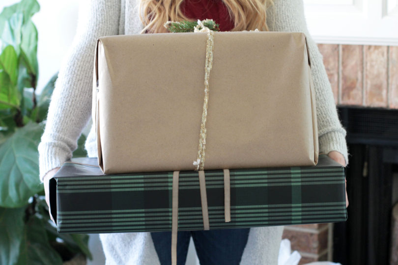 Top 10 Tech Gifts: Guide for Your Tech Lovers by Utah lifestyle blogger By Jen Rose