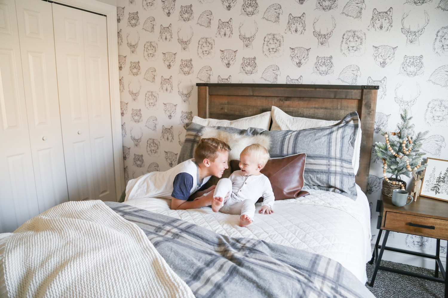 Boys bedroom makeover with Kohls featured by Utah lifestyle blog, By Jen Rose: after