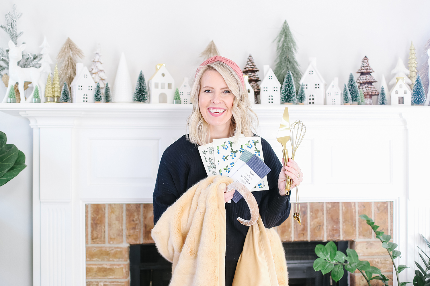 Unique Holiday Gift Ideas for Her featured by Utah lifestyle blogger, By Jen Rose